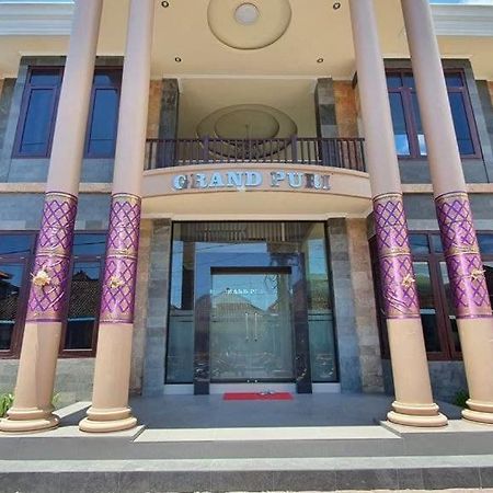 Grand Puri Hotel Batununggul Exterior photo